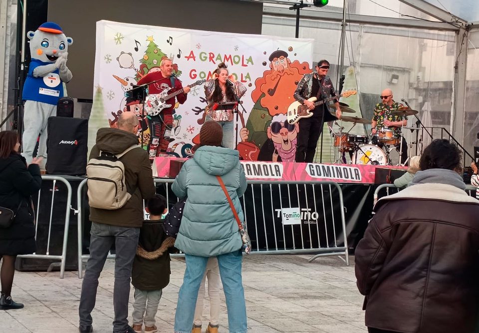 Mizzi enche de maxia o Nadal en Tomiño